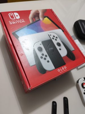 Nintendo Switch Oled 64GB Branco Semi Novo